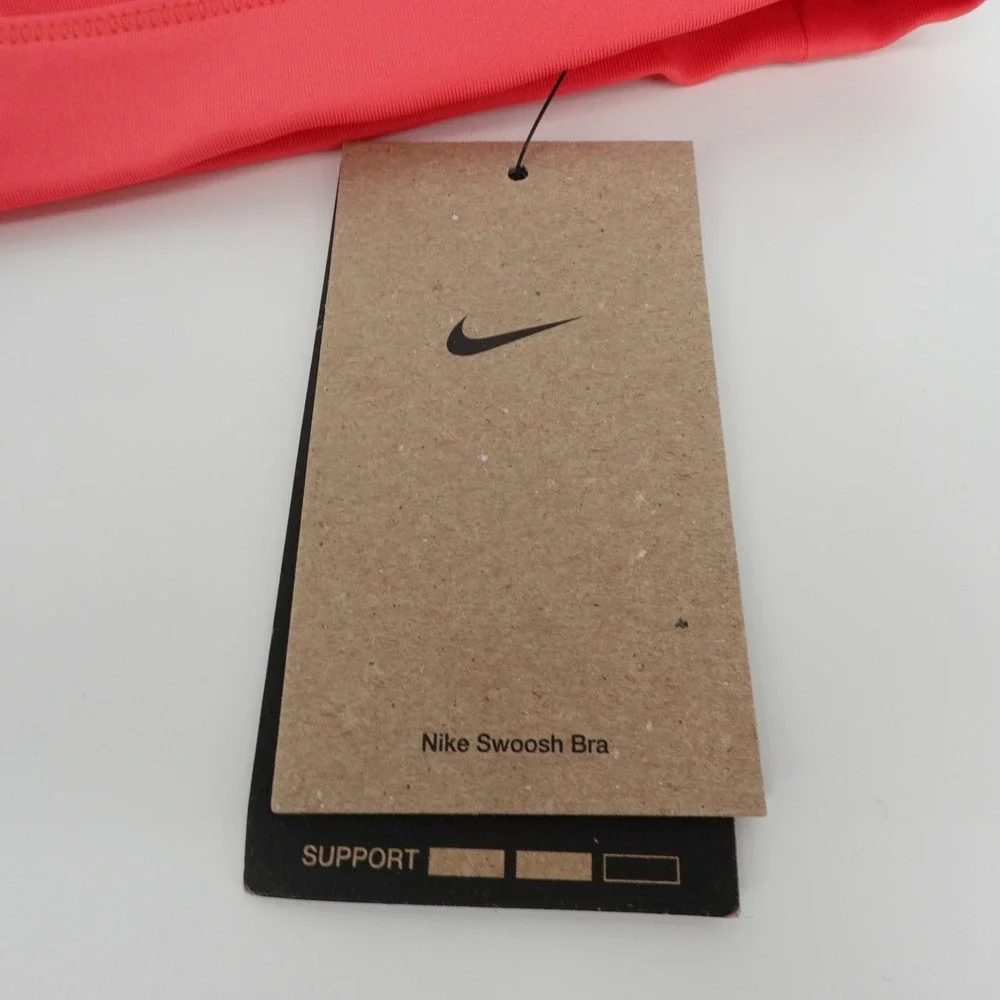 Nike swoosh dri